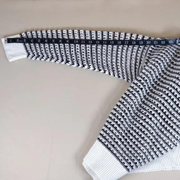 Old Navy Black White Striped Knit Cotton Pullover Patterned Crewneck Sweater - Picture 8 of 11